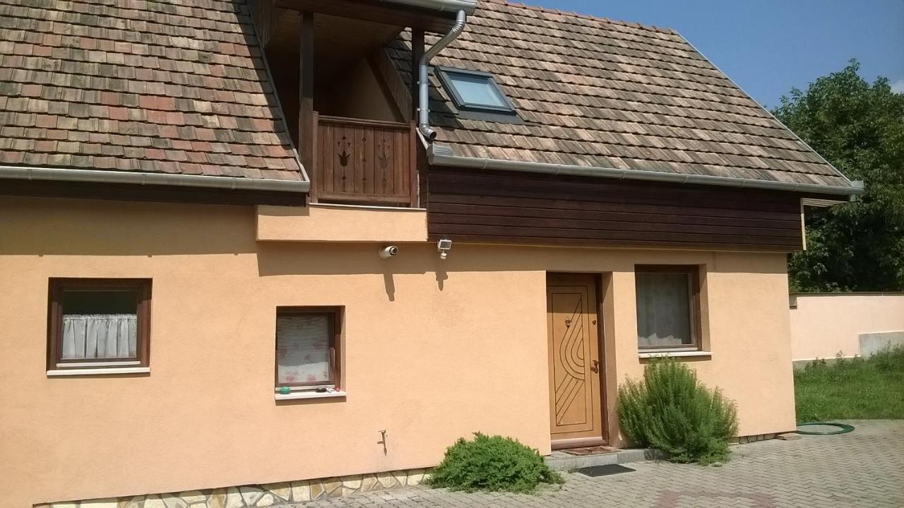 Villa Giulia Vendeghaz Verpelet Luaran gambar