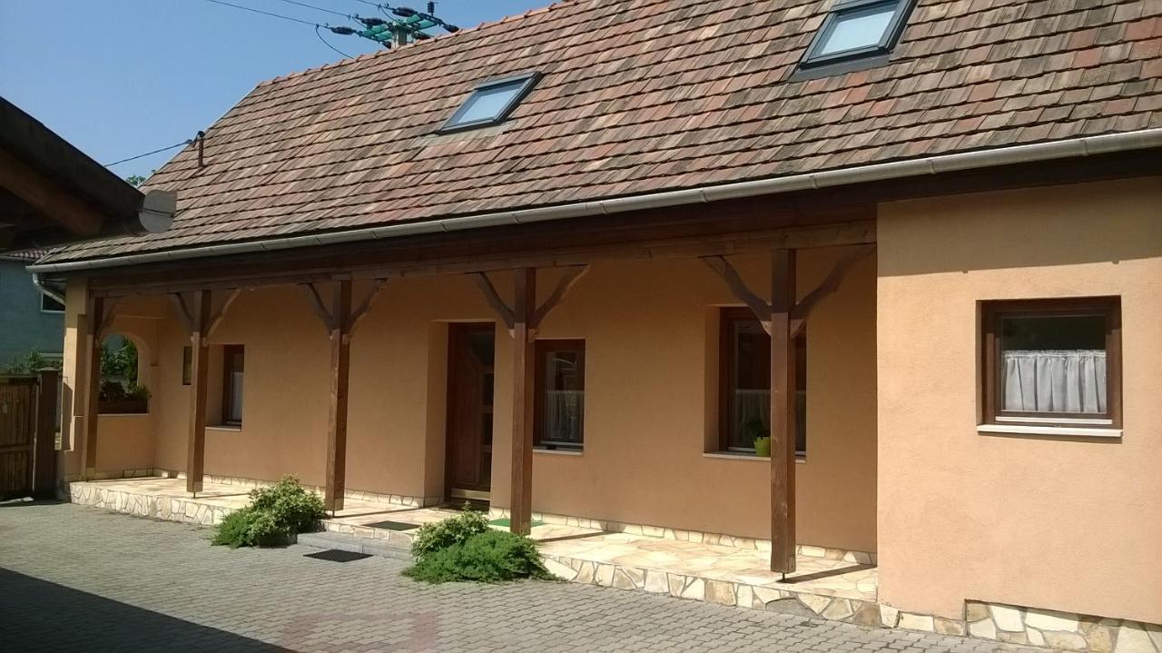 Villa Giulia Vendeghaz Verpelet Luaran gambar
